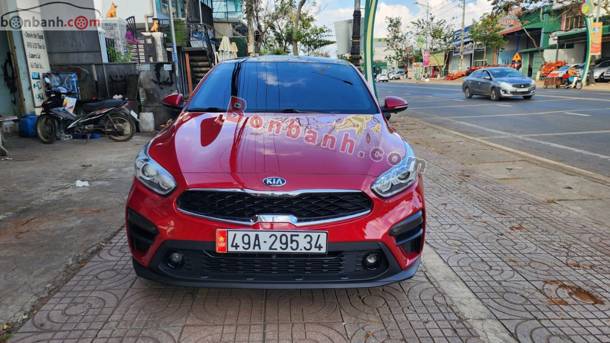 Kia Cerato 1.6 AT Deluxe