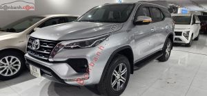Xe Toyota Fortuner 2.4G 4x2 AT 2021