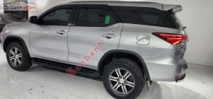 Xe Toyota Fortuner 2.4G 4x2 AT 2021