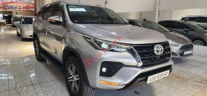 Xe Toyota Fortuner 2.4G 4x2 AT 2021